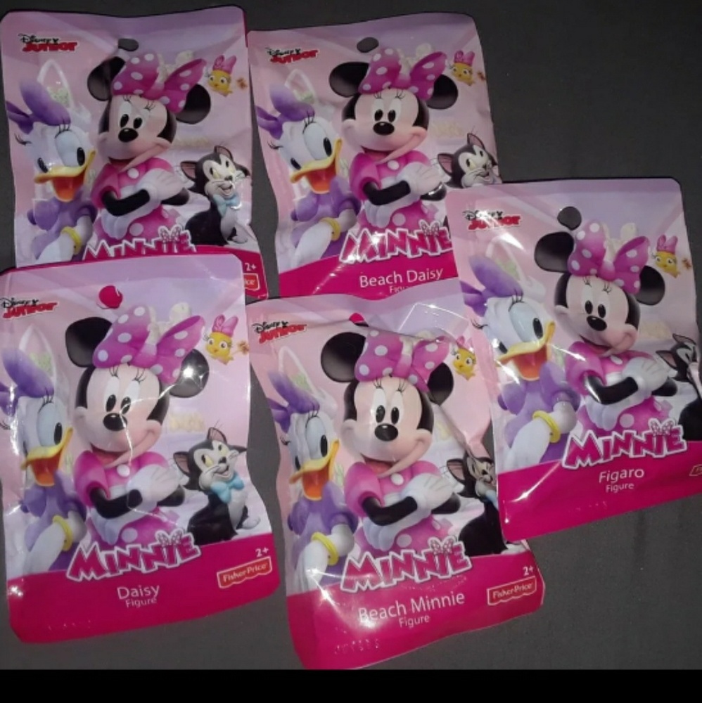 Minnie Mouse Figures